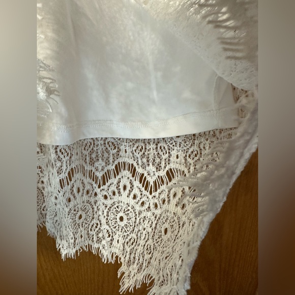 NWT. Women’s lace dress. Size Large. - Picture 3 of 11